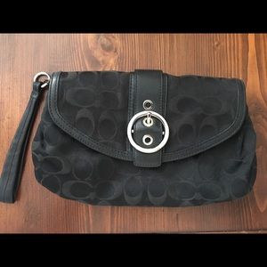Coach Ali Signature Clutch Wristlet Black